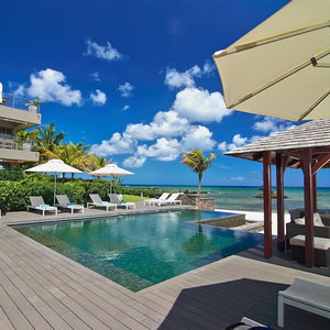 Sejur Bon Azur Beachfront Suites & Penthouses With Lov vacanta Pointe aux Piments