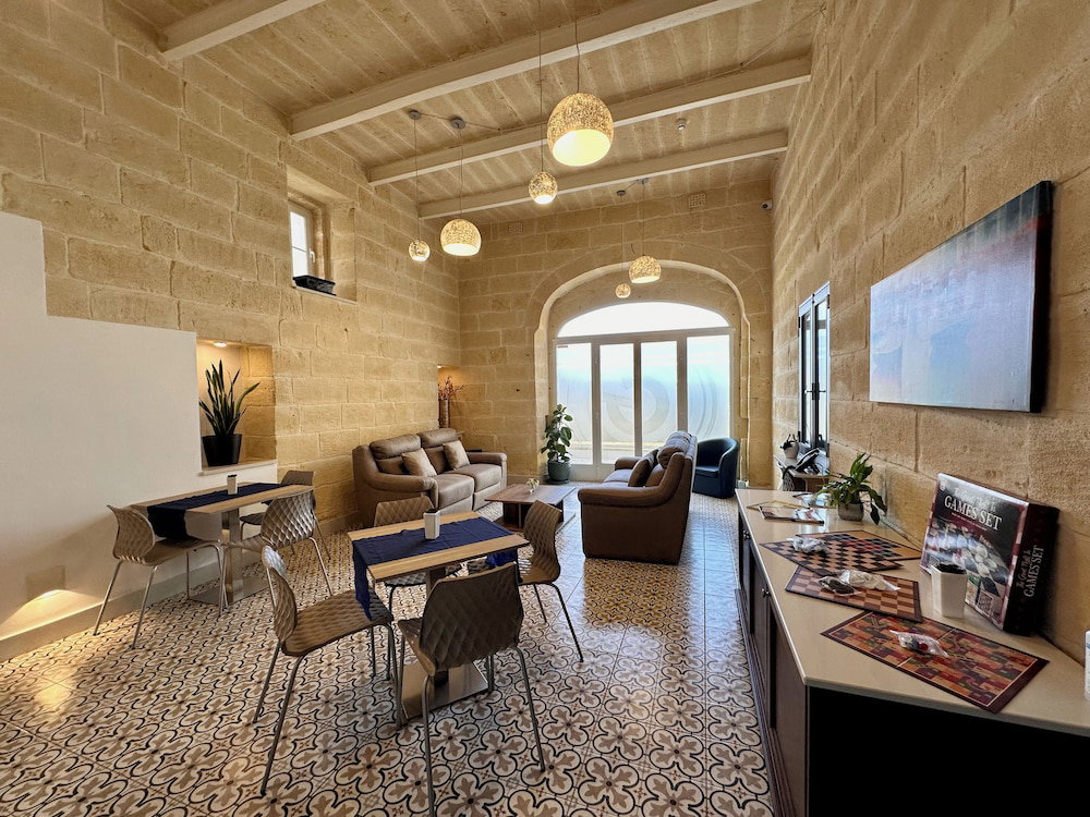 Hotel Georges Boutique Living