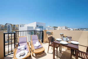 Hotel Sea Bliss Penthouse With Two Terraces Enjoying Side Seaviews By Gatewaysmalta cazare Bugibba