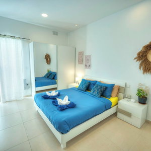 Hotel Seafront Sea View Maisonette With Yards cazare Bugibba