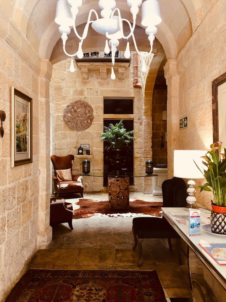Casa Birmula