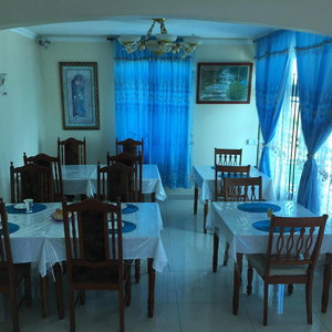 Hotel Luxor Residence Guest House cazare Mare La Chaux
