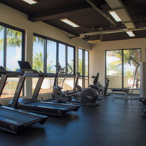 Sejur Azuri Apartment With Beach, Pools, Gym, Restaurants, Spa, Boats, Kids Corner vacanta Roches Noire