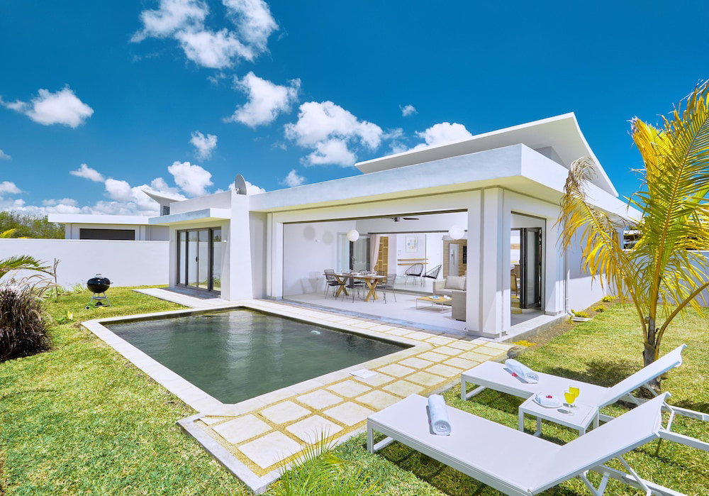 Hotel Corail Bleu Private Pool & Garden Villas With Lov