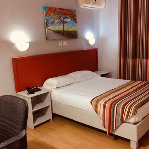 Hotel Le Champ De Mars B&B cazare Port Louis