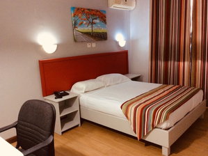 Hotel Le Champ De Mars B&B cazare Port Louis