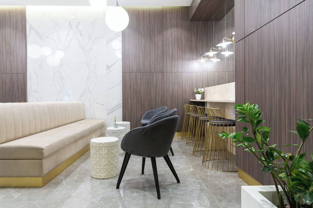 115 The Strand Hotel By Neu Collective