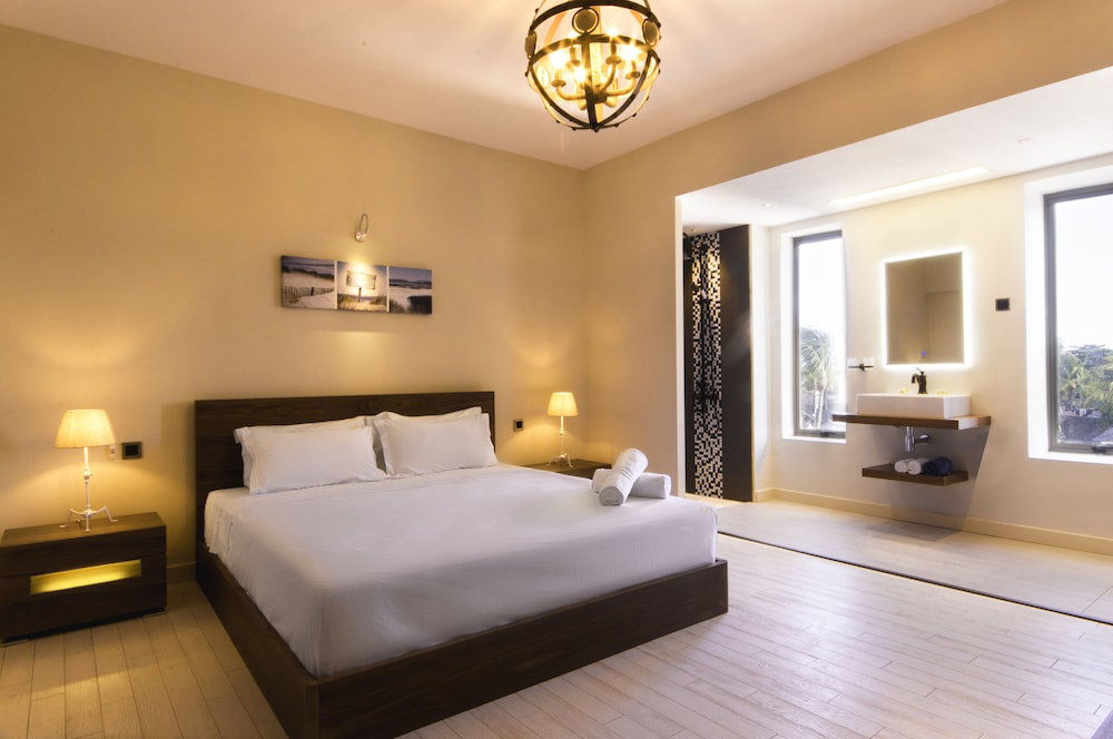 Hotel Azure Beach Boutique Hotel