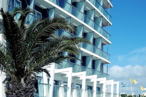 Hotel Water's Edge cazare Birzebbuga