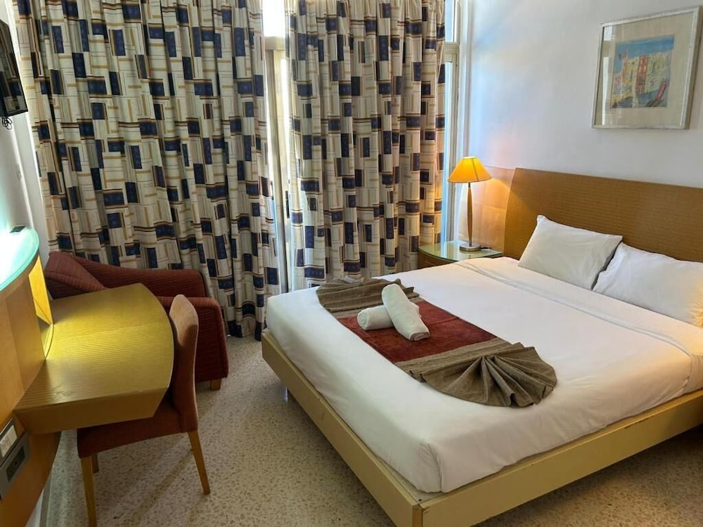 Hotel The St George Park Hotel