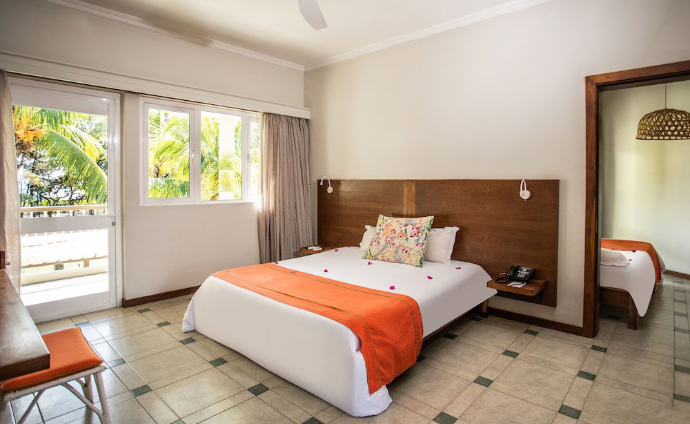 Hotel Tarisa Resort