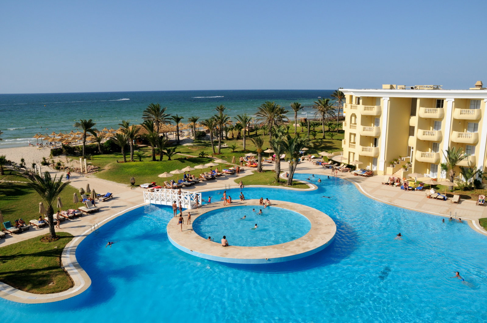 dal travel Royal Thalassa