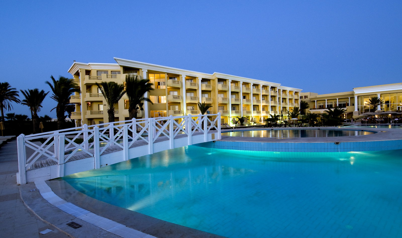 dal travel Royal Thalassa