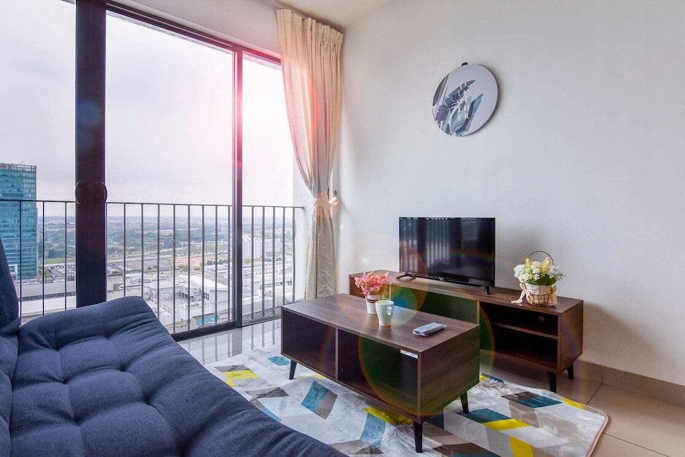 Hotel Lovely Studio Trefoil Near Setia City Mall & Sccc