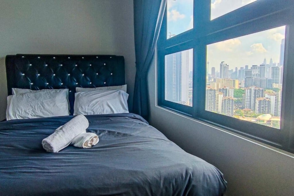 Hotel Massive Kl View At M-Vertica By Hck