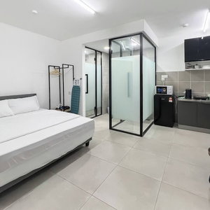 Hotel Dk Impian Luxury Condominiums Smarthome cazare Shah Alam