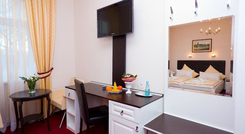 Hotel Hotel & Café Am Schloss Biebrich