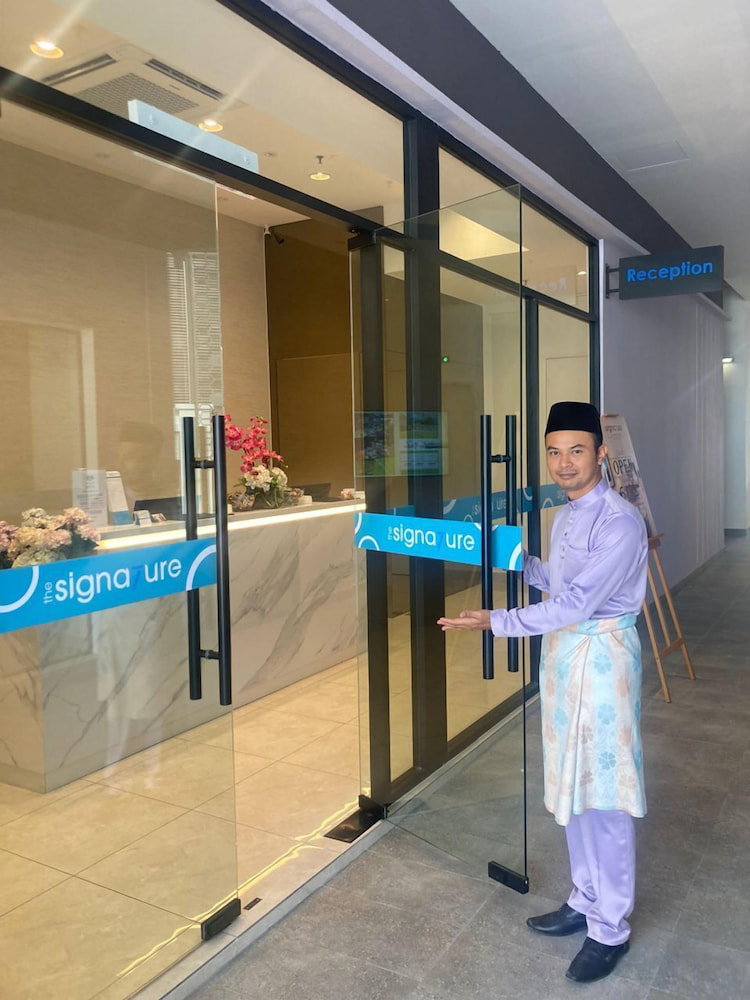 Hotel The Signature Serviced Suites Puchong