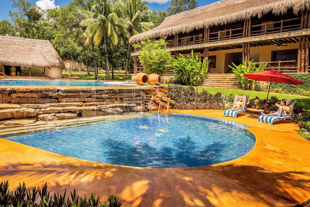 Hotel The Lodge At Uxmal