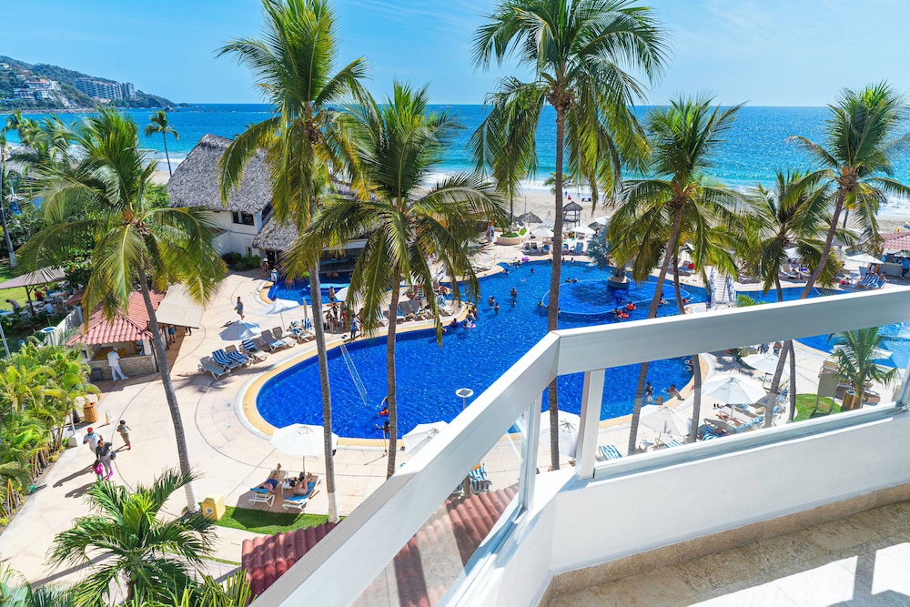 Hotel Krystal Ixtapa All Inclusive