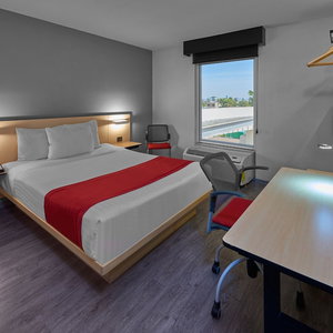 Hotel City Express By Marriott Irapuato cazare Ejido Irapuato