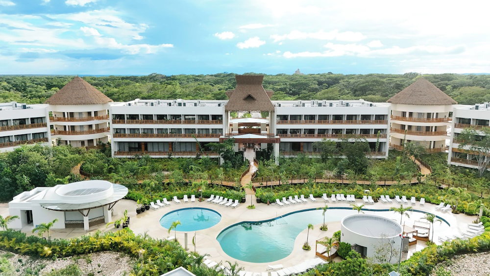 Hotel Hotel Mundo Maya Edzná