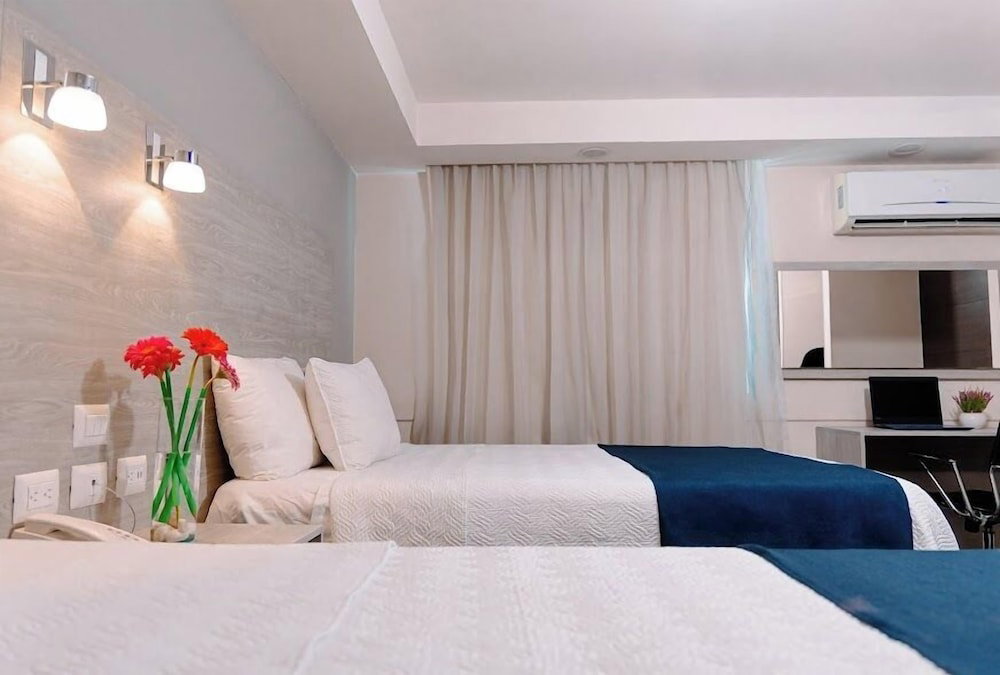 Hotel Kasa Hotel & Suites