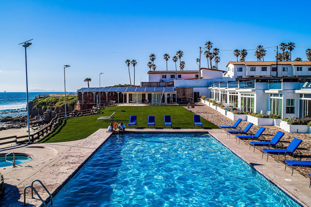 Hotel Beach-View Dog-Friendly Villa With Private Patio, Outdoor Pool, Streaming, Ac