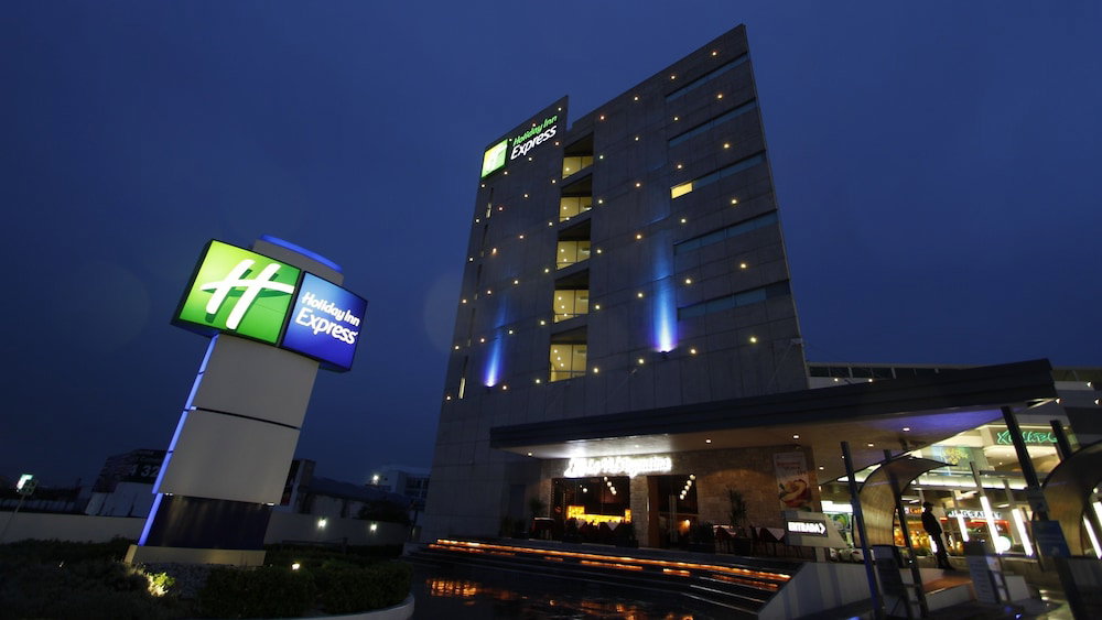 Hotel Holiday Inn Express Toluca Galerias Metepec By Ihg