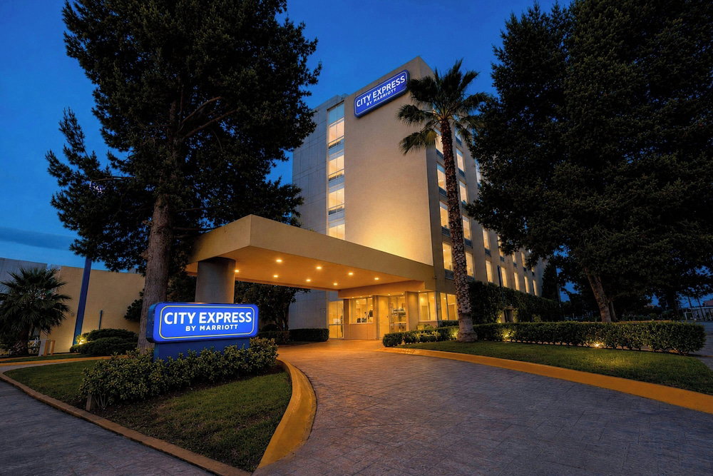 Hotel City Express By Marriott Saltillo Norte