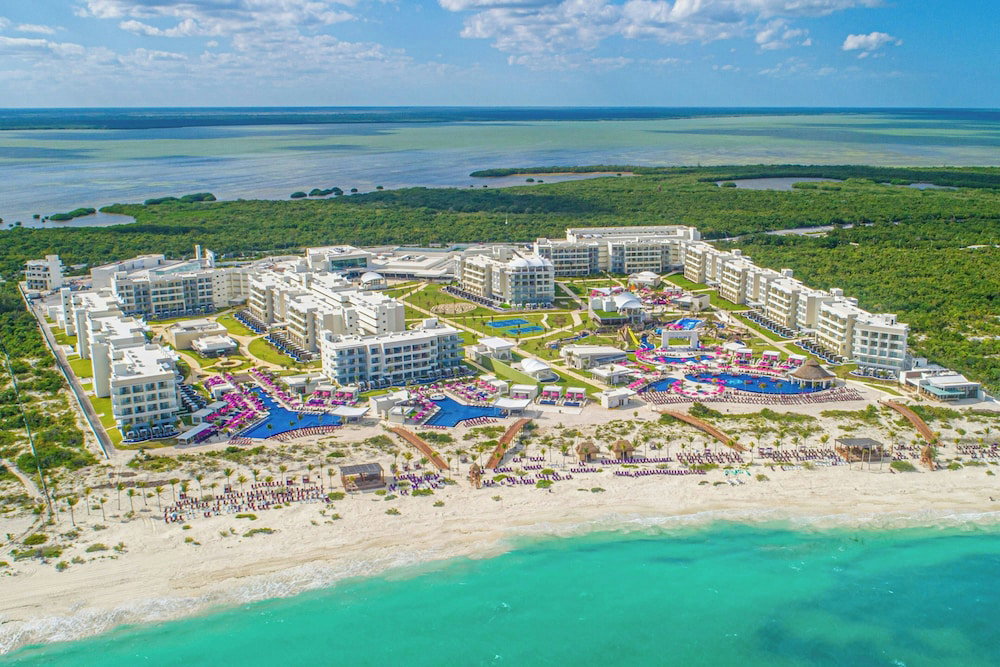 Hotel Planet Hollywood Cancun By Royalton, An Autograph Collection All-Inclusive Resort