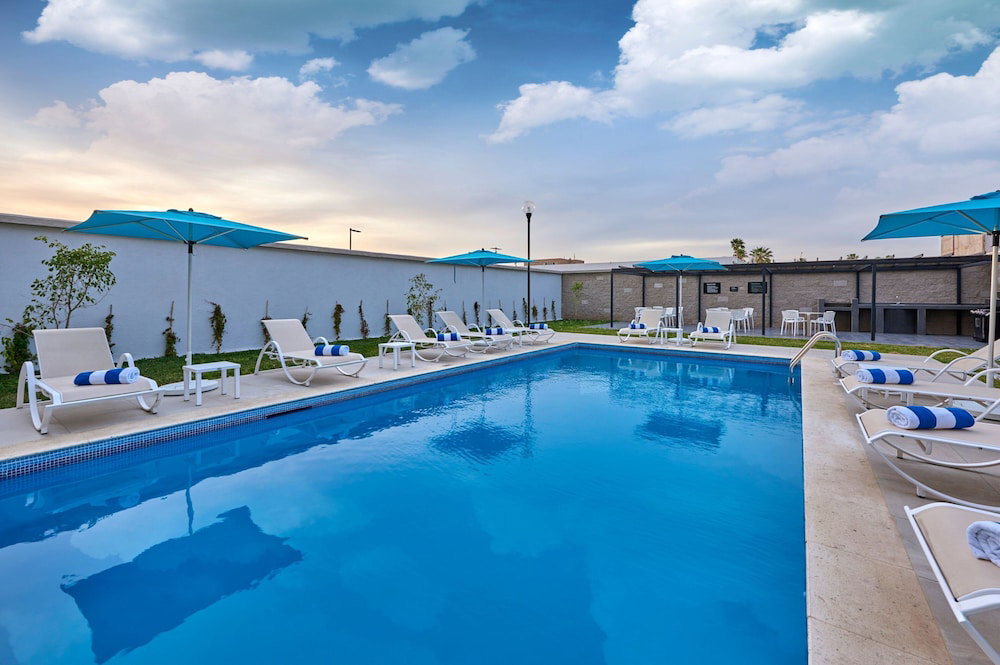 Hotel City Express By Marriott Ensenada