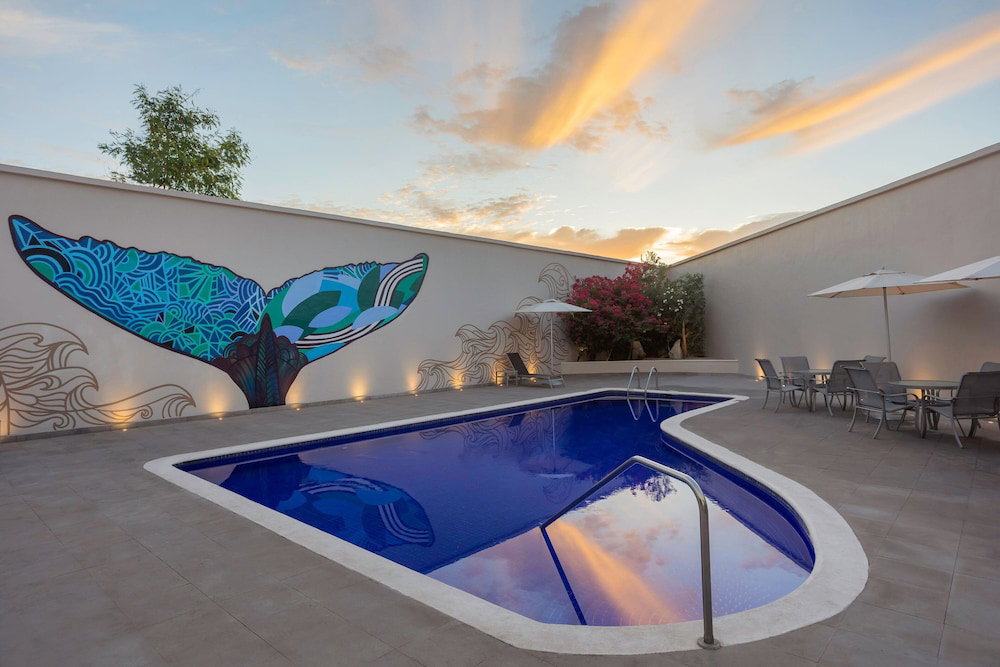 Hotel Fairfield By Marriott Los Cabos