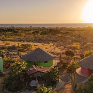 Hotel Casitas El Salitral cazare Pescadero