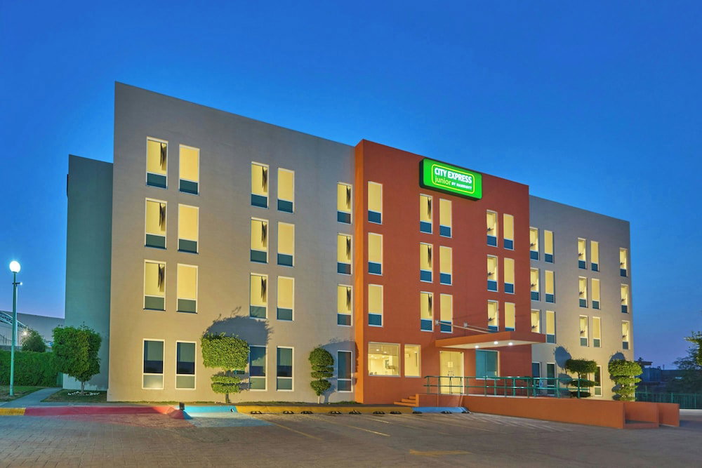 Hotel City Express Junior By Marriott Guadalajara Periférico Sur