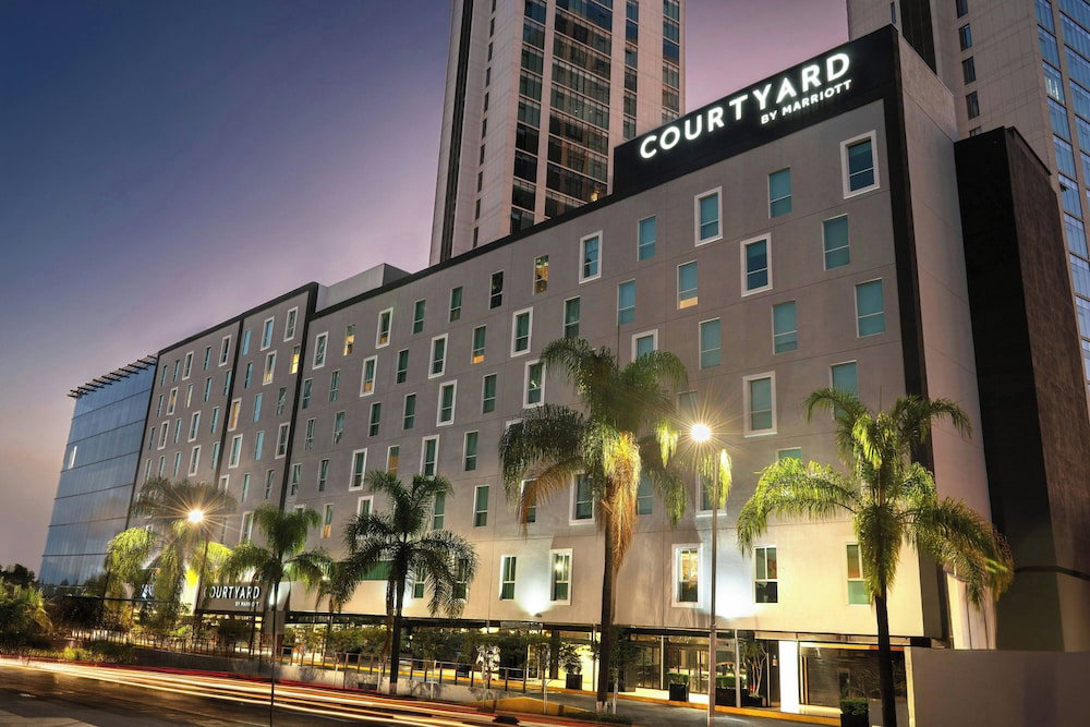 Hotel Courtyard By Marriott Guadalajara Andares