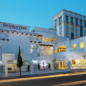 Hotel Doubletree By Hilton Toluca cazare Toluca