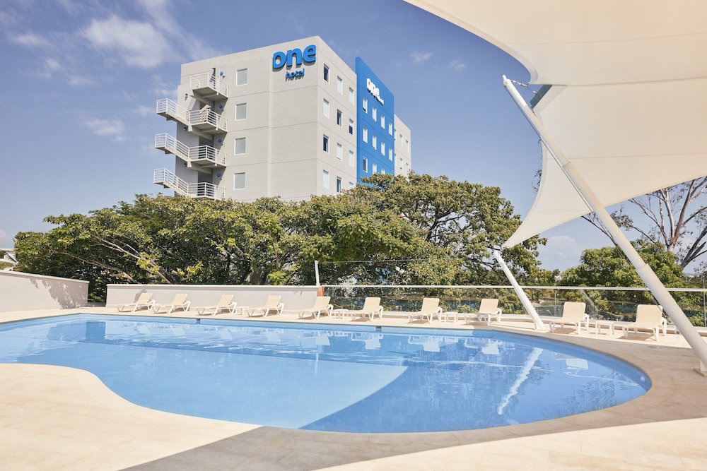 Hotel One Acapulco Diamante
