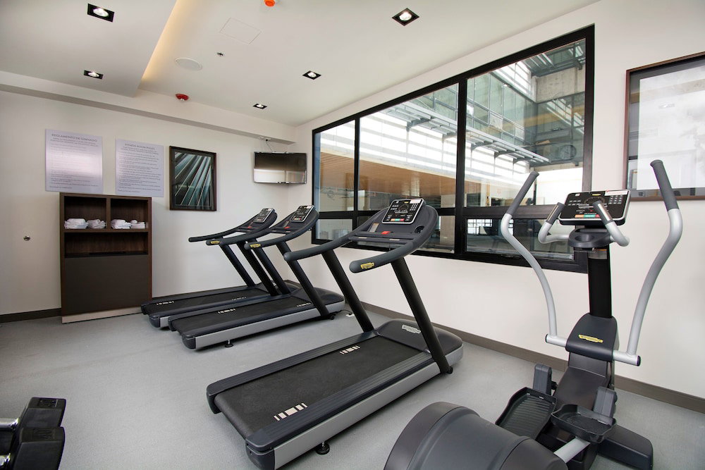 Hotel Staybridge Suites Guadalajara Novena By Ihg
