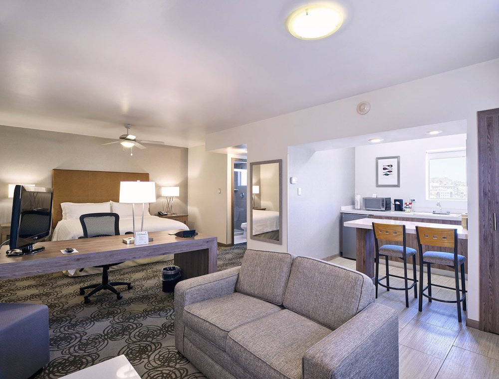 Hotel Holiday Inn & Suites Chihuahua Expo