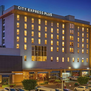 Hotel City Express Plus By Marriott Guadalajara Palomar cazare Palomar