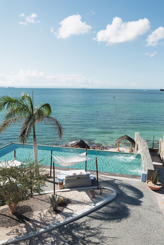 Hotel Orchid House Baja & Beach Club