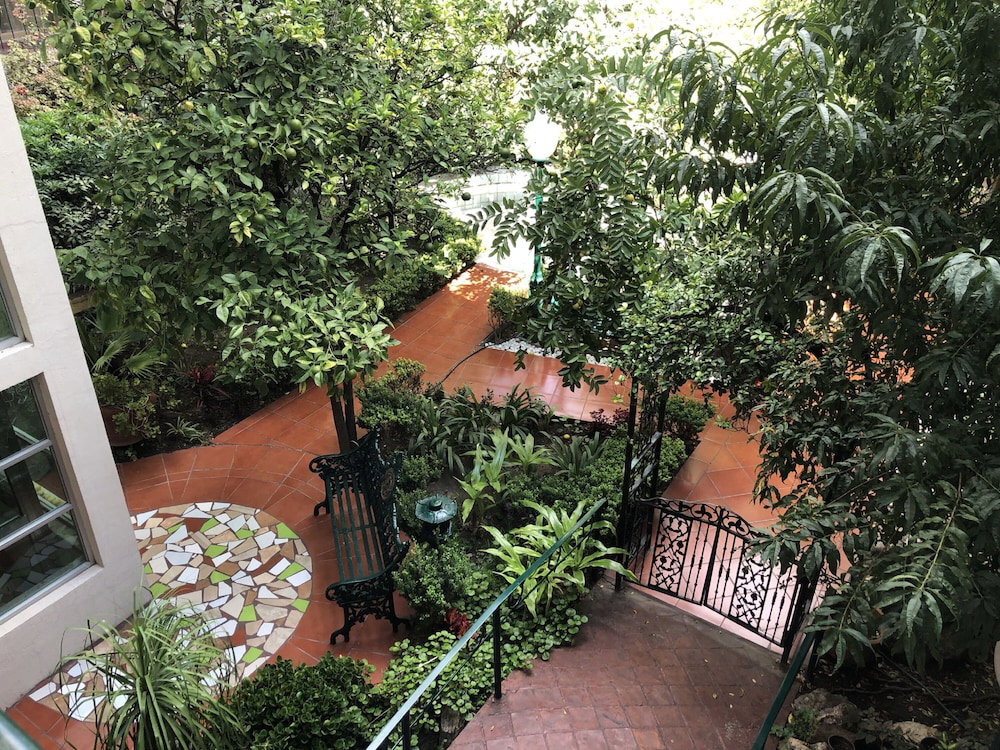 Hotel Inn Galerias Hotel