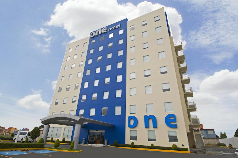 Hotel One Toluca Aeropuerto