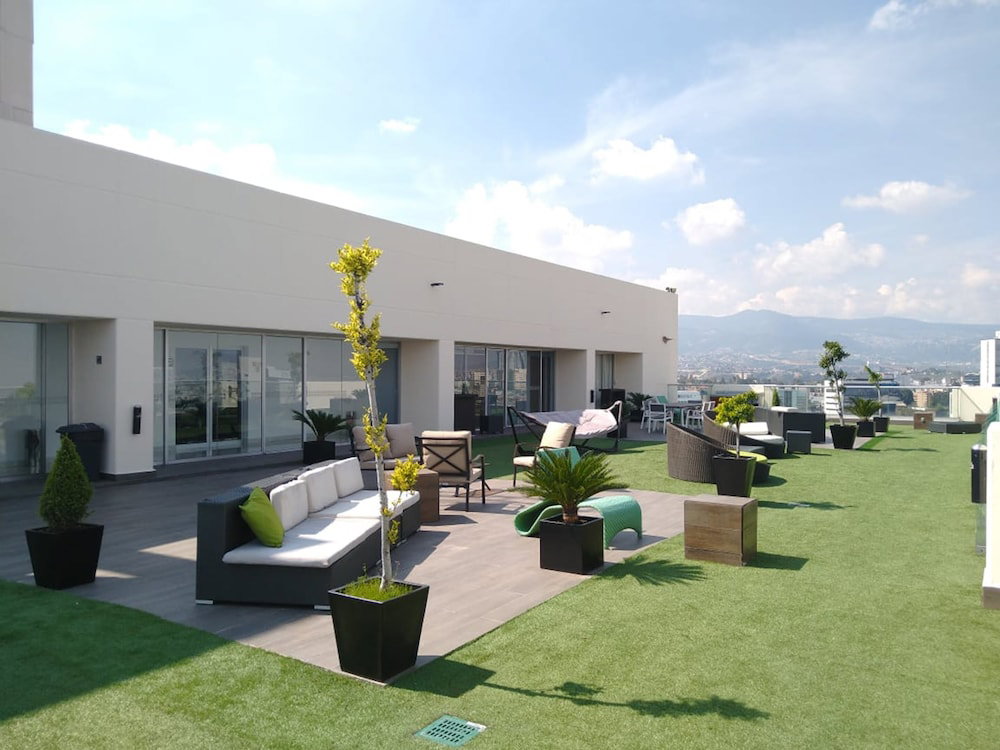 Hotel Elite 47 Hotel & Suites