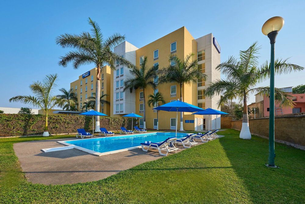 Hotel City Express By Marriott Lazaro Cardenas