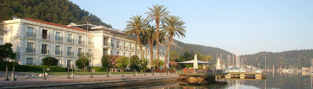 Ece Saray Marina Resort