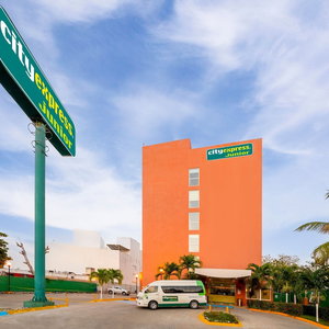 Hotel City Express Junior By Marriott Ciudad Del Carmen cazare Ciudad del Carmen