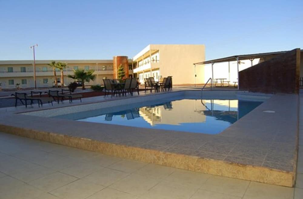 Hotel American Inn Hotel & Suites Delicias