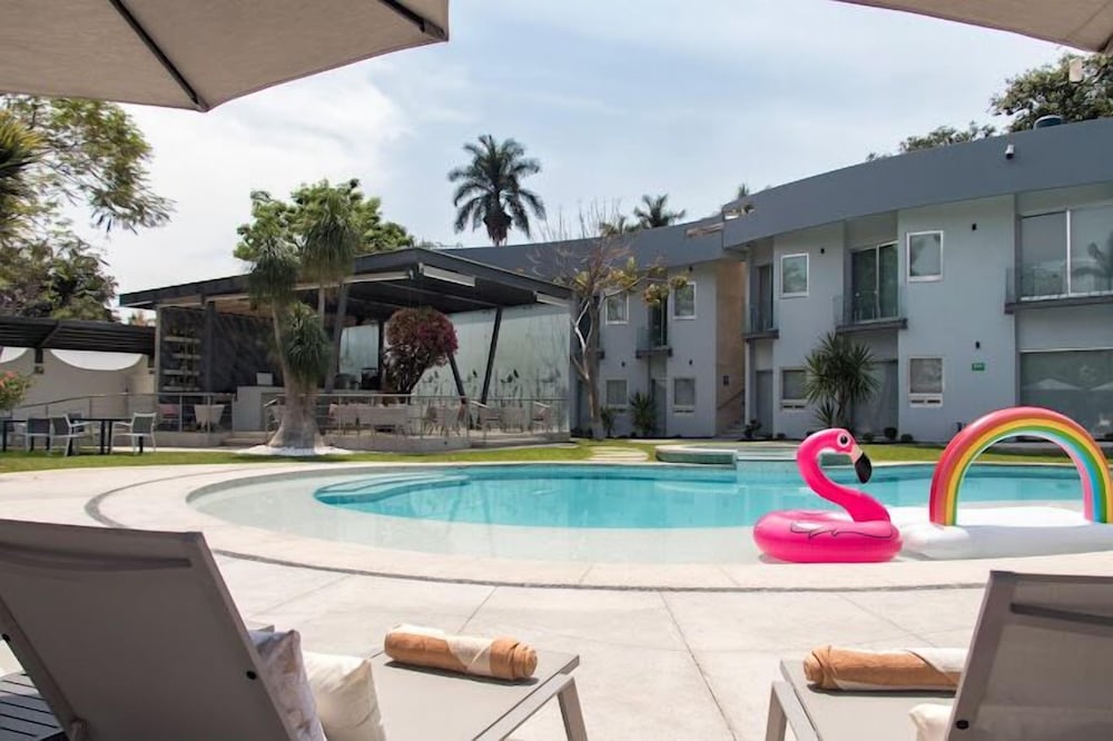 Hotel Xhiara Hotel